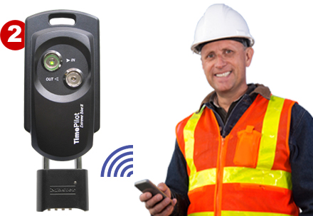 The Extreme Blue Clock connects wirelessly to the supervisor's smartphone to download data.